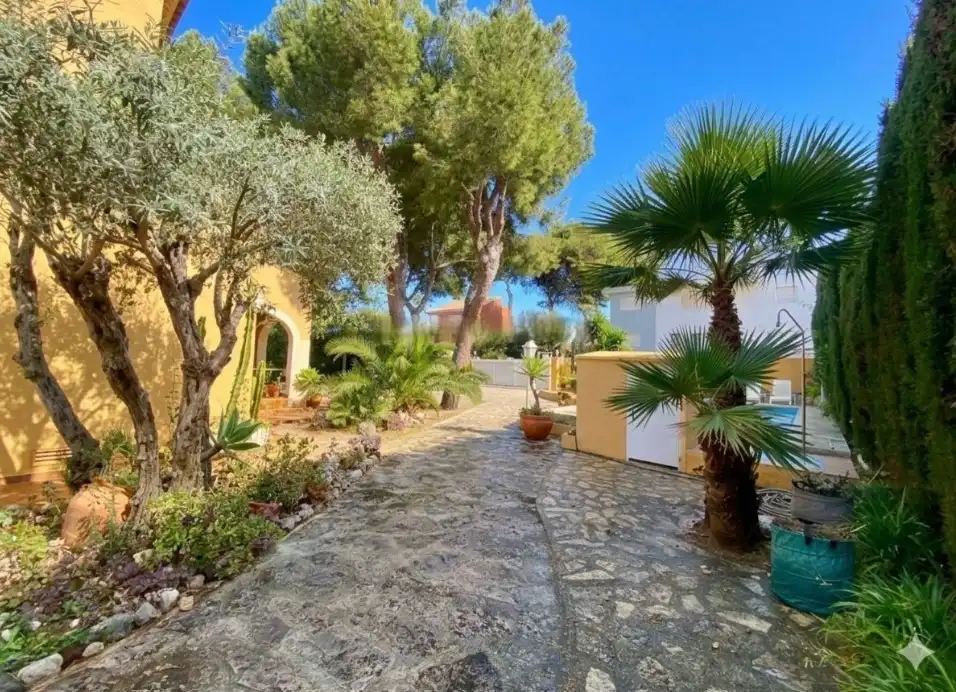 Detached house with pool for sale in Las Rotas / Les Rotes, imagen 13