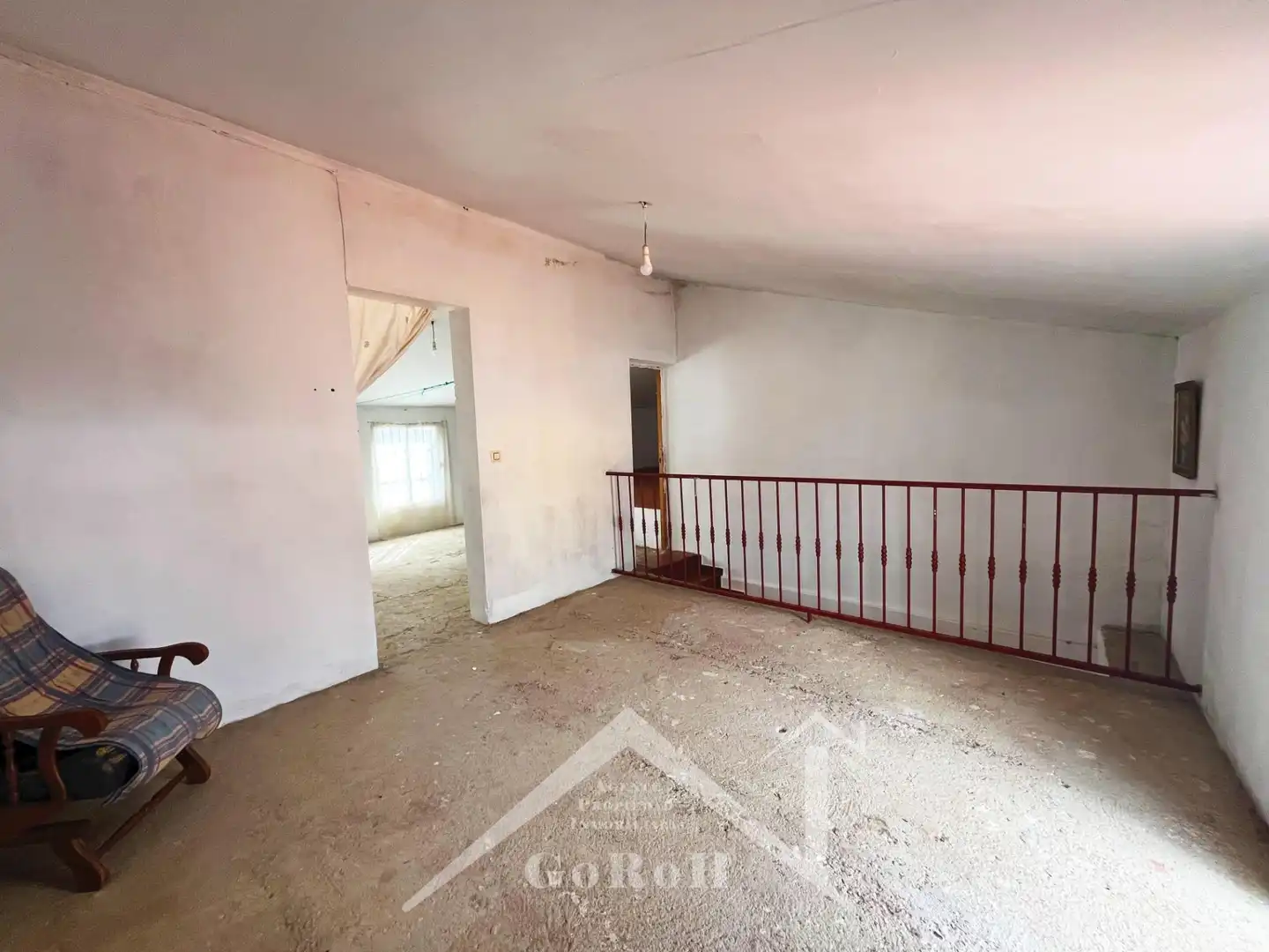 Casa adosada en venta en Almadén de la Plata con Aire acondicionado, Terraza y Trastero
