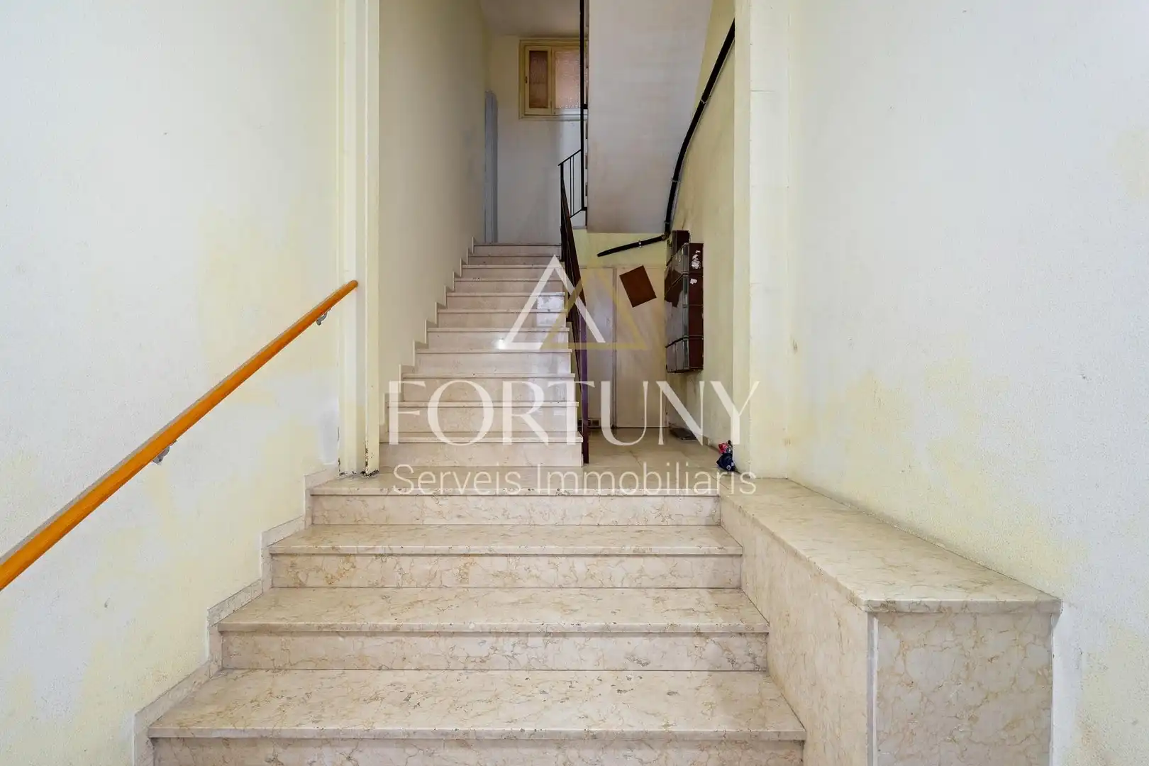Flat for sale in Reus  with Air Conditioner, Heating and Balcony