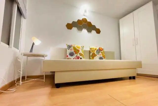 Study for rent in Palacio