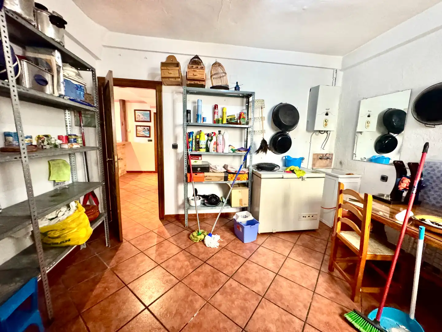 Cuina de Casa o xalet en venda en Pórtugos amb Calefacció, Terrassa i Traster