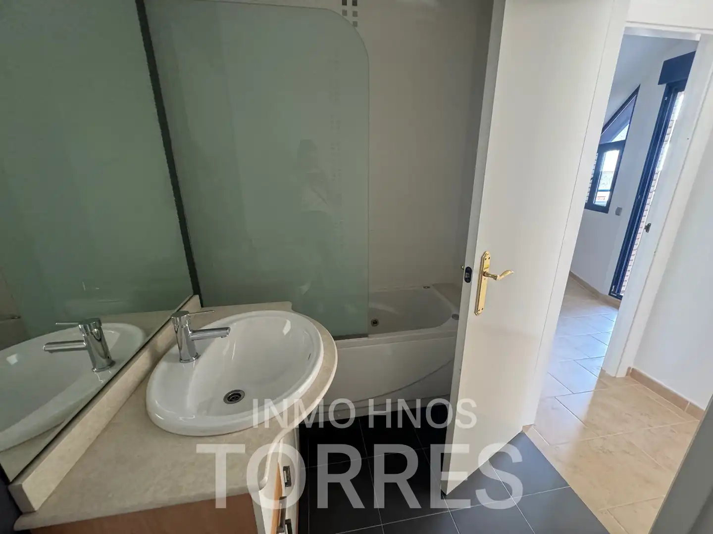 Badezimmer von Dachboden zum Verkauf in Peñíscola / Peníscola mit Klimaanlage, Terrasse und Möbliert