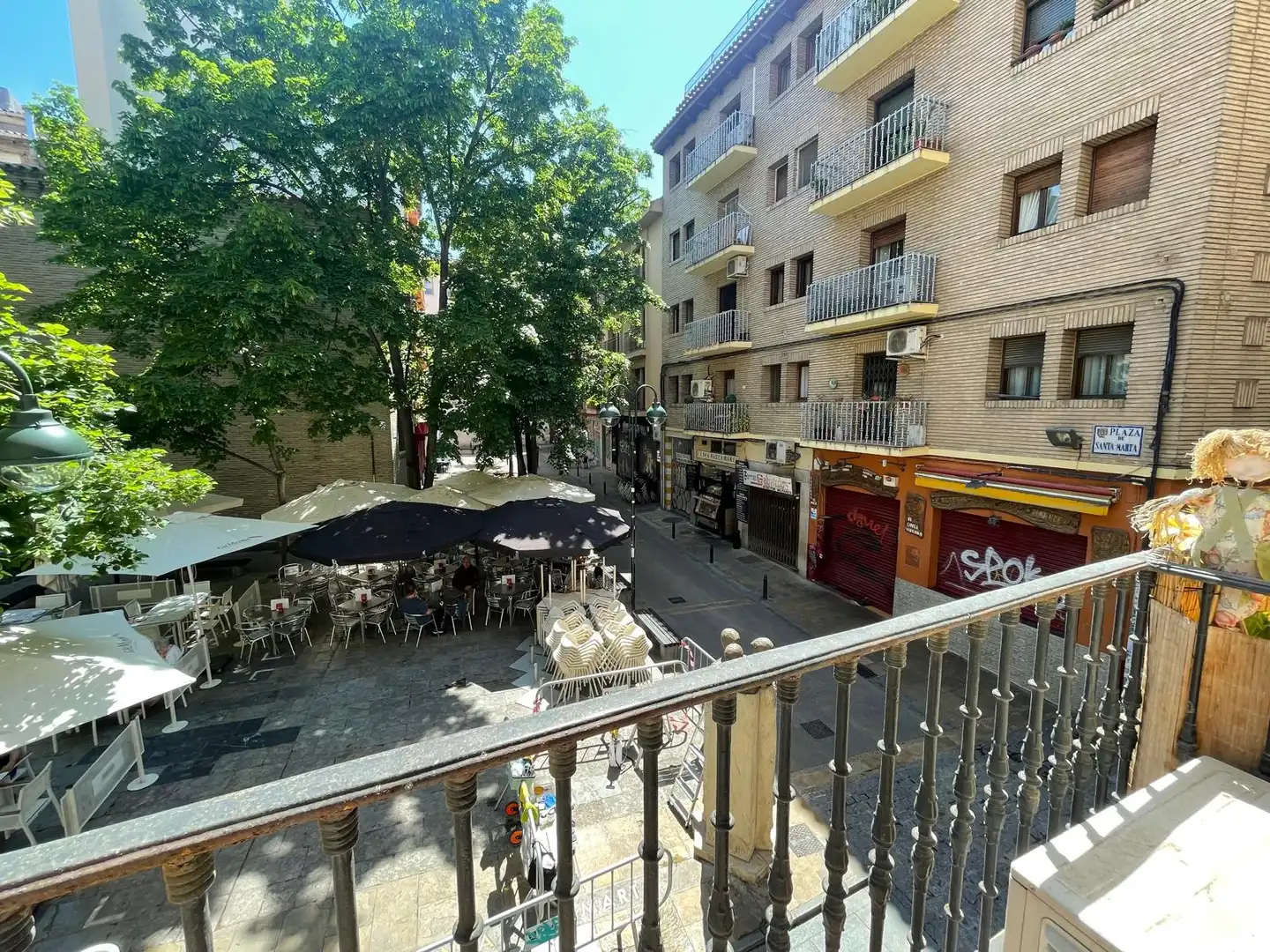 Vista exterior de Piso en venta en Zaragoza con Calefacción y Balcón