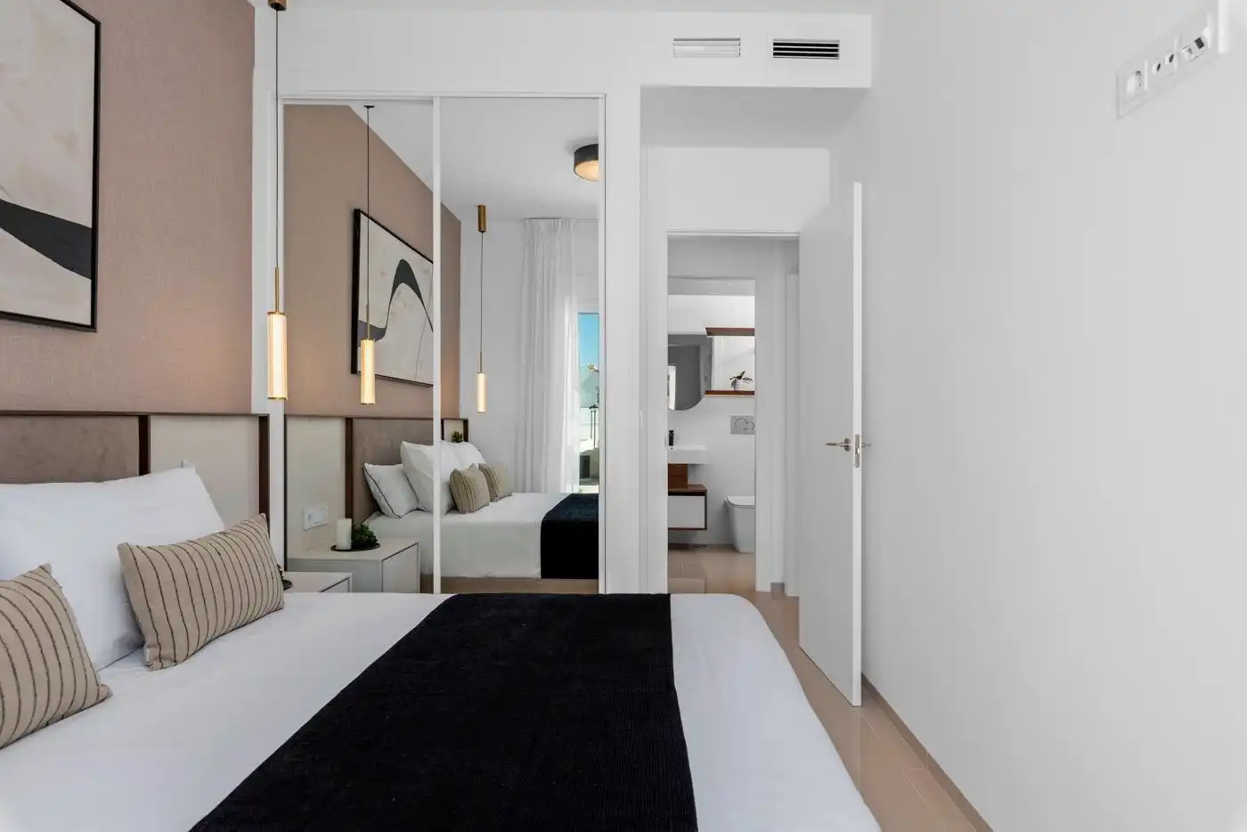 Habitación de Planta baja en venta en Rojales con Piscina comunitaria