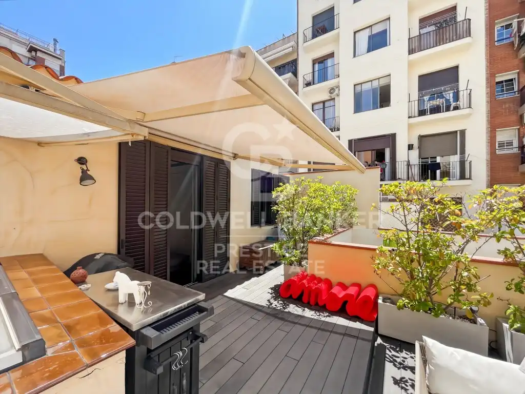 Terrassa de Dúplex en venda en Barcelona amb Aire condicionat, Terrassa i Forn