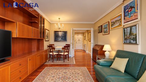 Foto 5 de Piso en venta en Julio Urquijo Kalea, San Pedro de Deusto - La Ribera, Bilbao