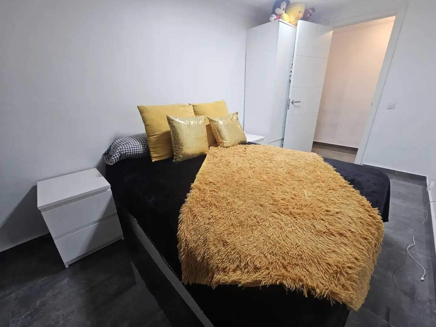 Habitación de Piso en venta en Valencia con Aire acondicionado, Calefacción y Terraza