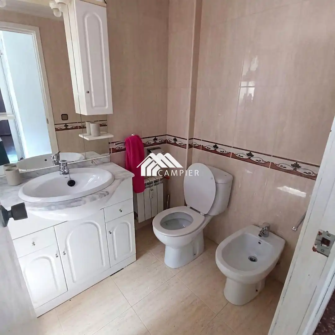 Badezimmer von Wohnung zum Verkauf in Albacete mit Heizung, Möbliert und Balkon
