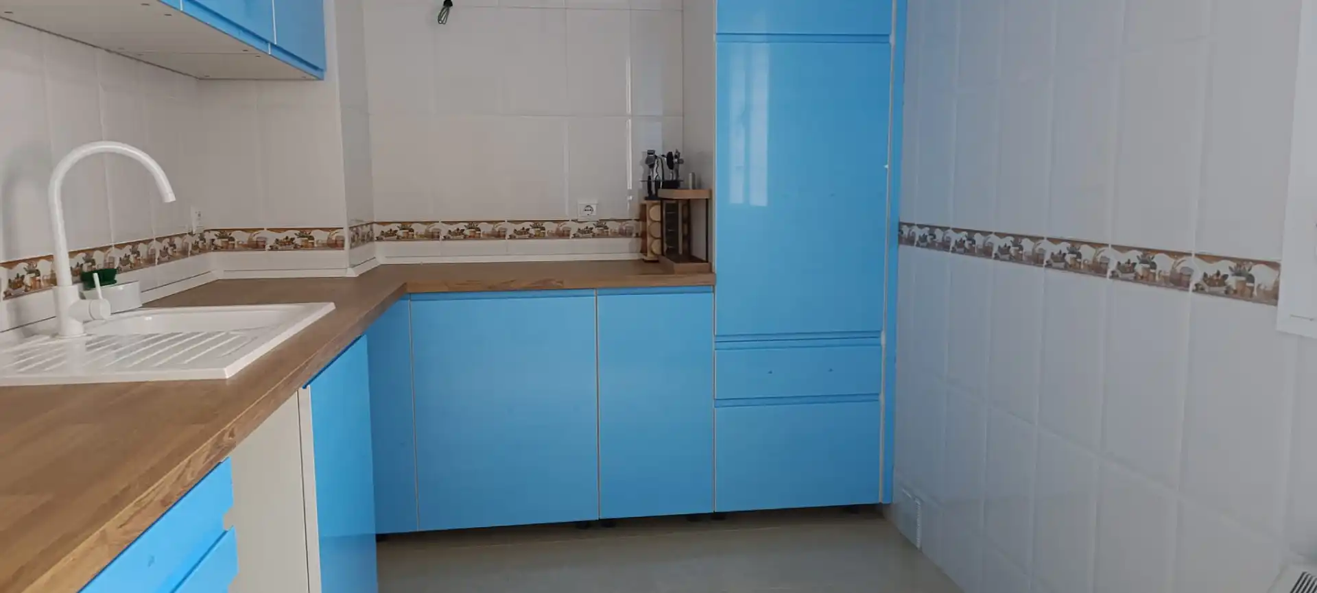 Cocina de Piso en venta en Pedro Muñoz con Calefacción, Trastero y Amueblado