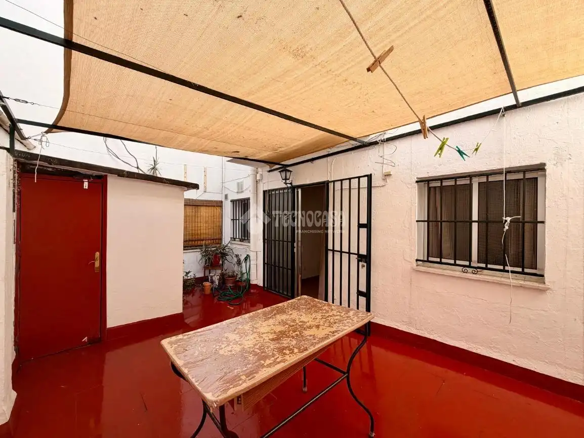 Exterior view of Flat for sale in Sevilla