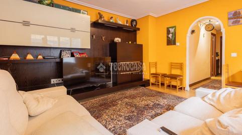 Foto 3 de Pis en venda a Calle Cdad. de Ávila, Santa Marta de Tormes, Salamanca