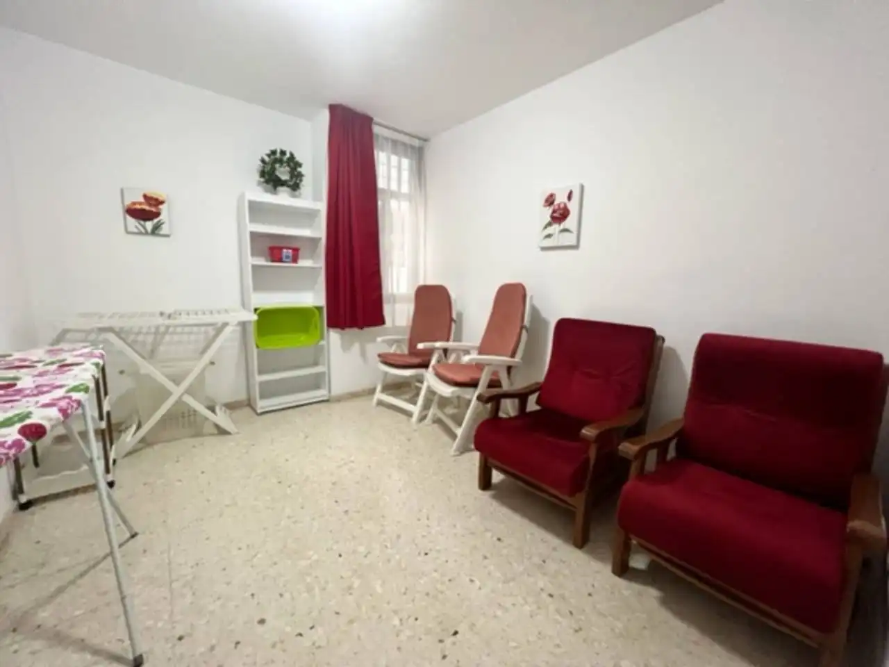 Sala d'estar de Pis de lloguer en Arona amb Moblat i Balcó