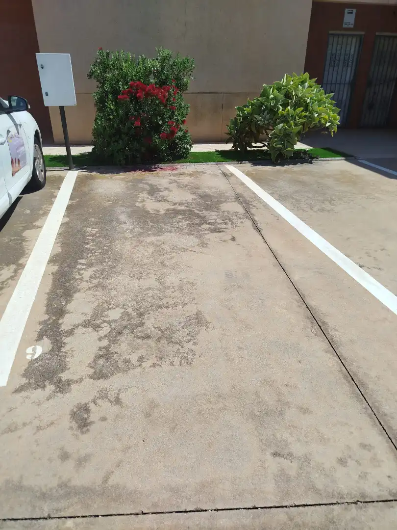 Parkplatz von Geschaftsraum zum Verkauf in Mont-roig del Camp mit Alarm