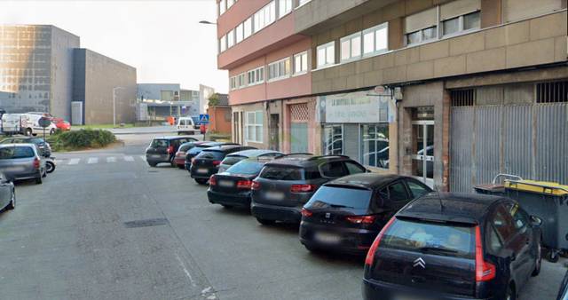 Local comercial en Alquiler en Avenida dos Mallos en Os Mallos