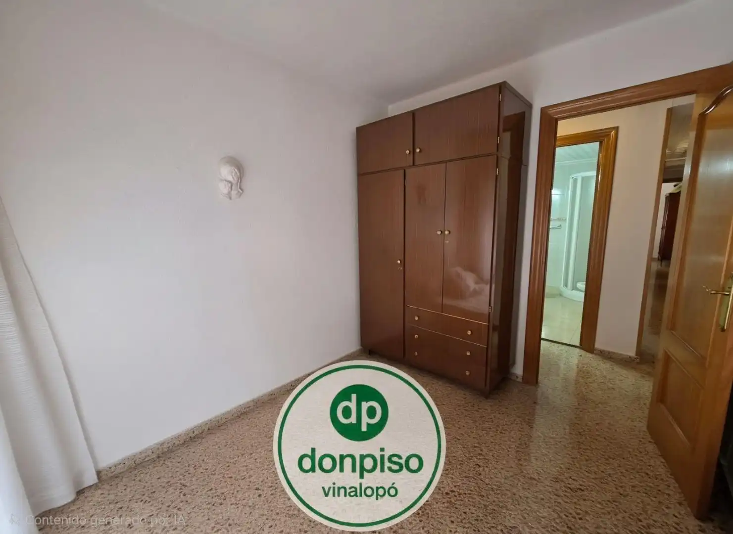 Appartement compact avec terrasse à vendre à Plaza Castelar - Mercado Central, imagen 15