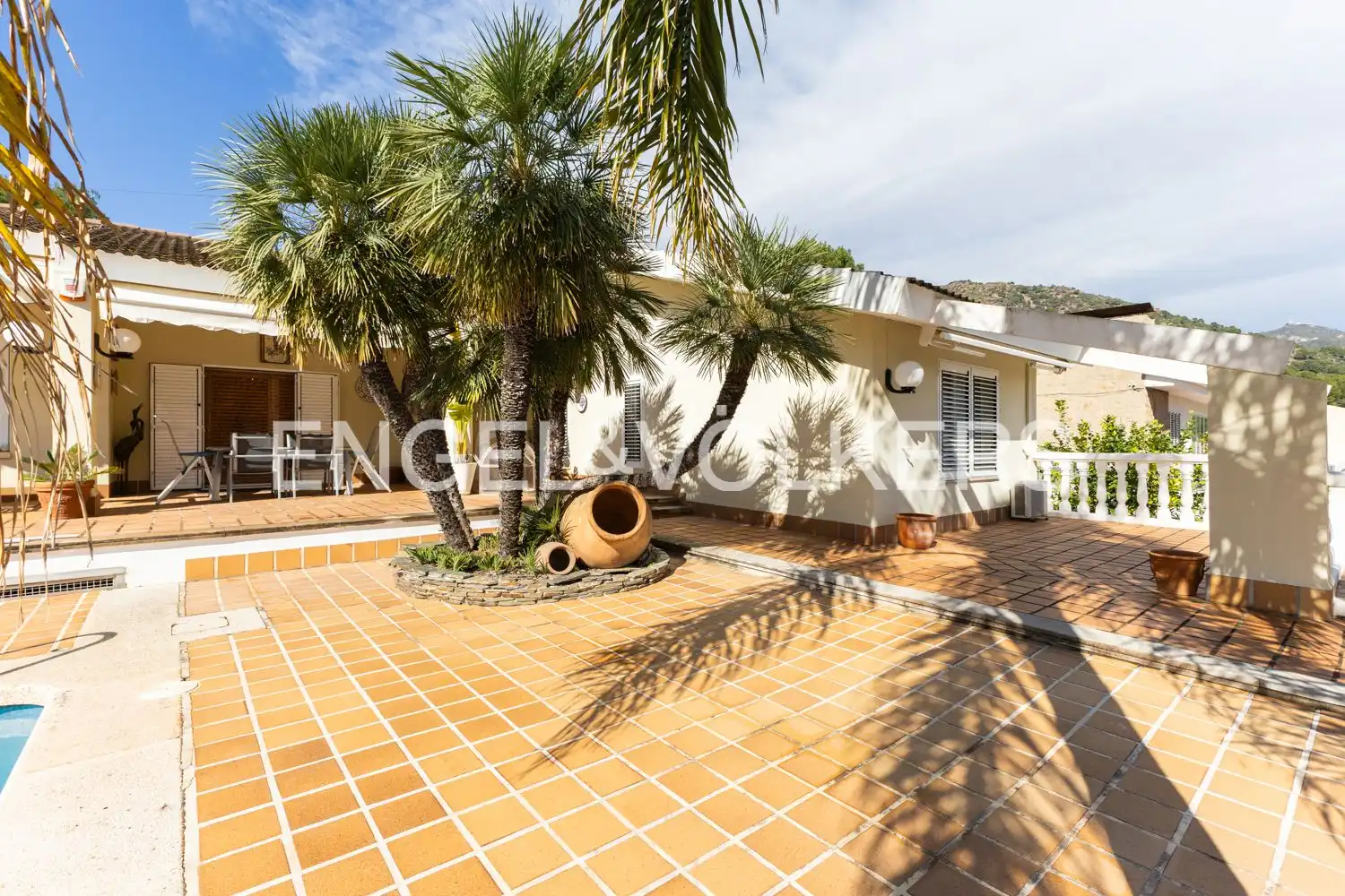 Vista exterior de Finca rústica en venta en Benicasim / Benicàssim con Calefacción, Jardín privado y Terraza