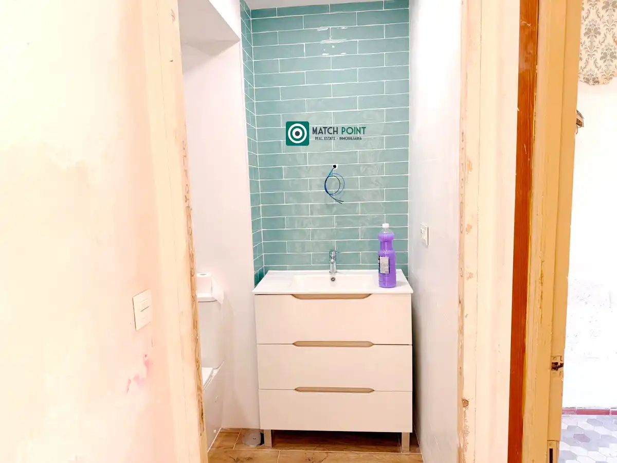 Bathroom of Flat for sale in Almuñécar