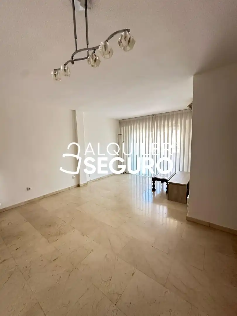 Wohnzimmer von Wohnung zur Miete in Fuenlabrada mit Heizung, Terrasse und Schwimmbad