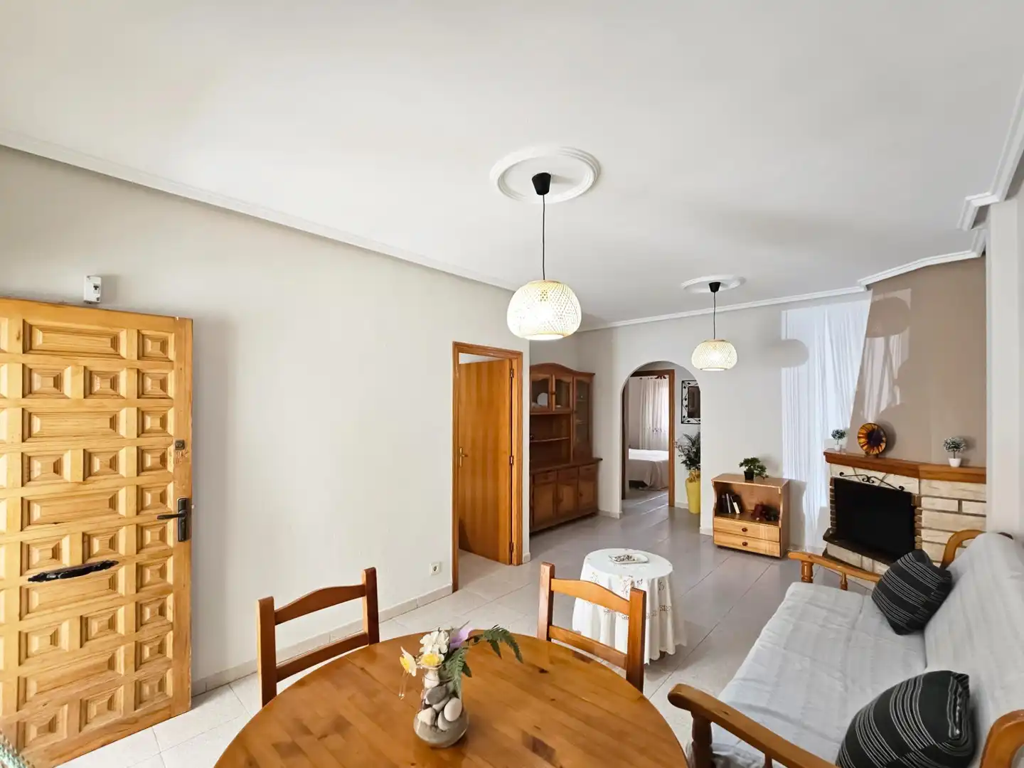 Sala d'estar de Casa o xalet en venda en Santa Pola amb Calefacció, Jardí privat i Terrassa