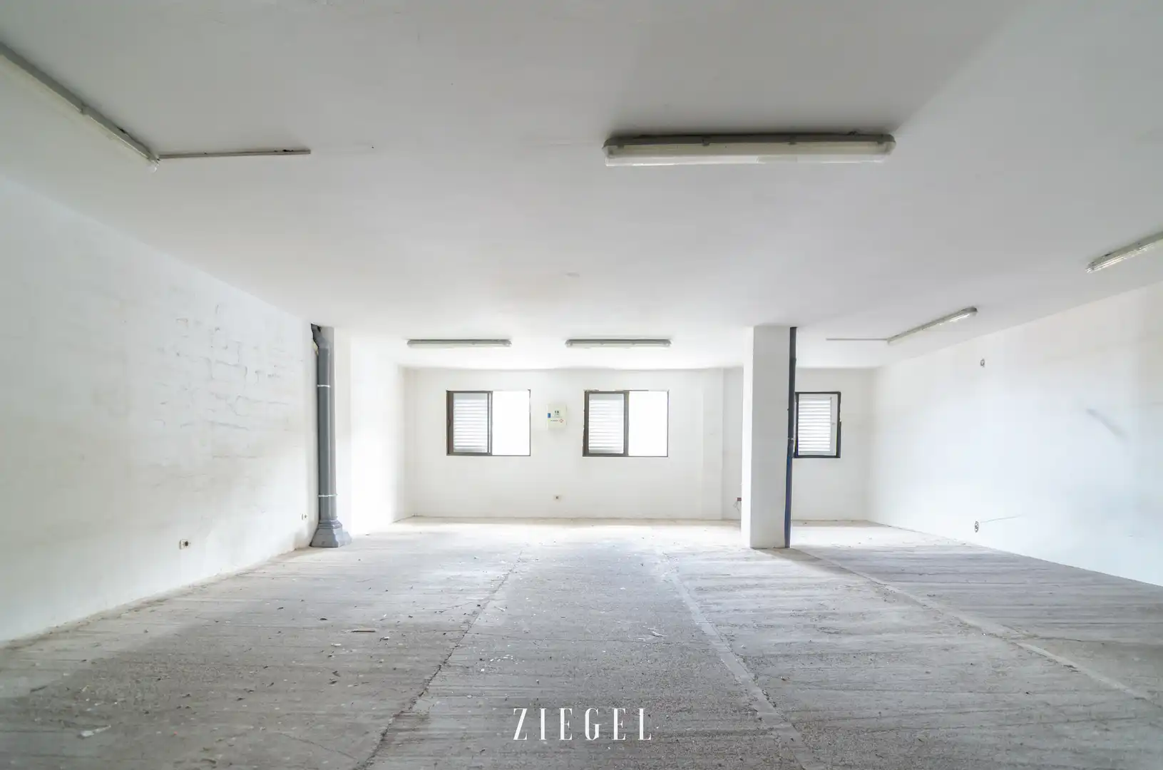 Commercial properties for sale in Las Palmas de Gran Canaria  with Air Conditioner