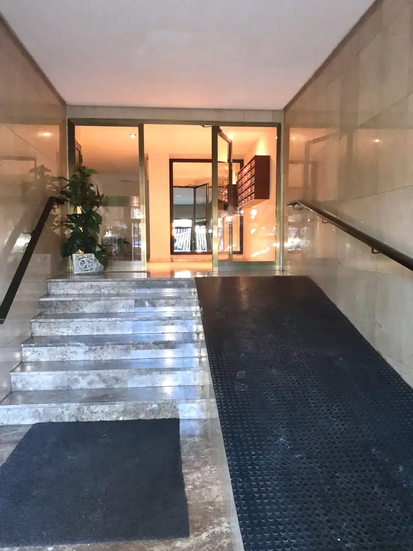 Piso de alquiler en Avenida Juan Carlos I, 22, Centro Ciudad