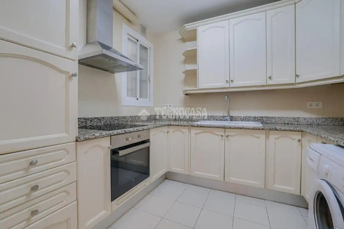 Cocina de Piso en venta en Barcelona con Aire acondicionado, Calefacción y Trastero