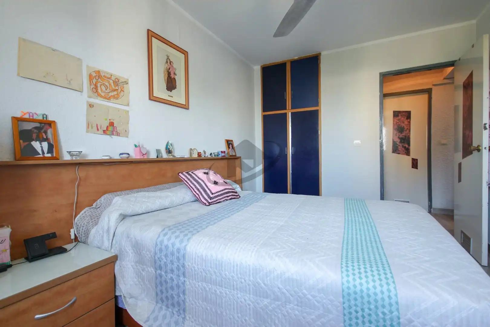 Habitación de Ático en venta en Badia del Vallès con Calefacción y Balcón
