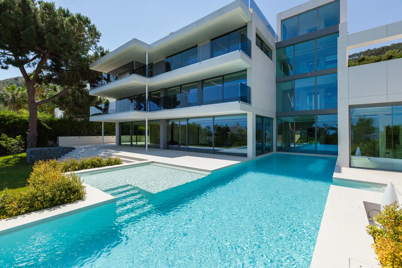 Exterior view of Houses for sale in Barcelona  with Air Conditioner, Heating and Private garden