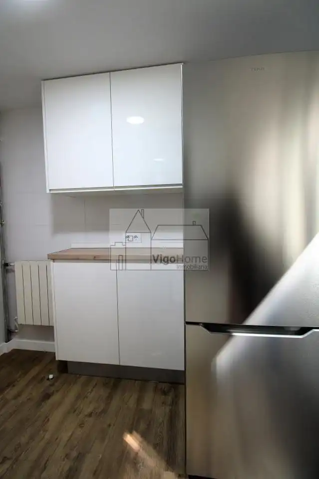 Küche von Wohnung zur Miete in Vigo  mit Heizung, Terrasse und Möbliert