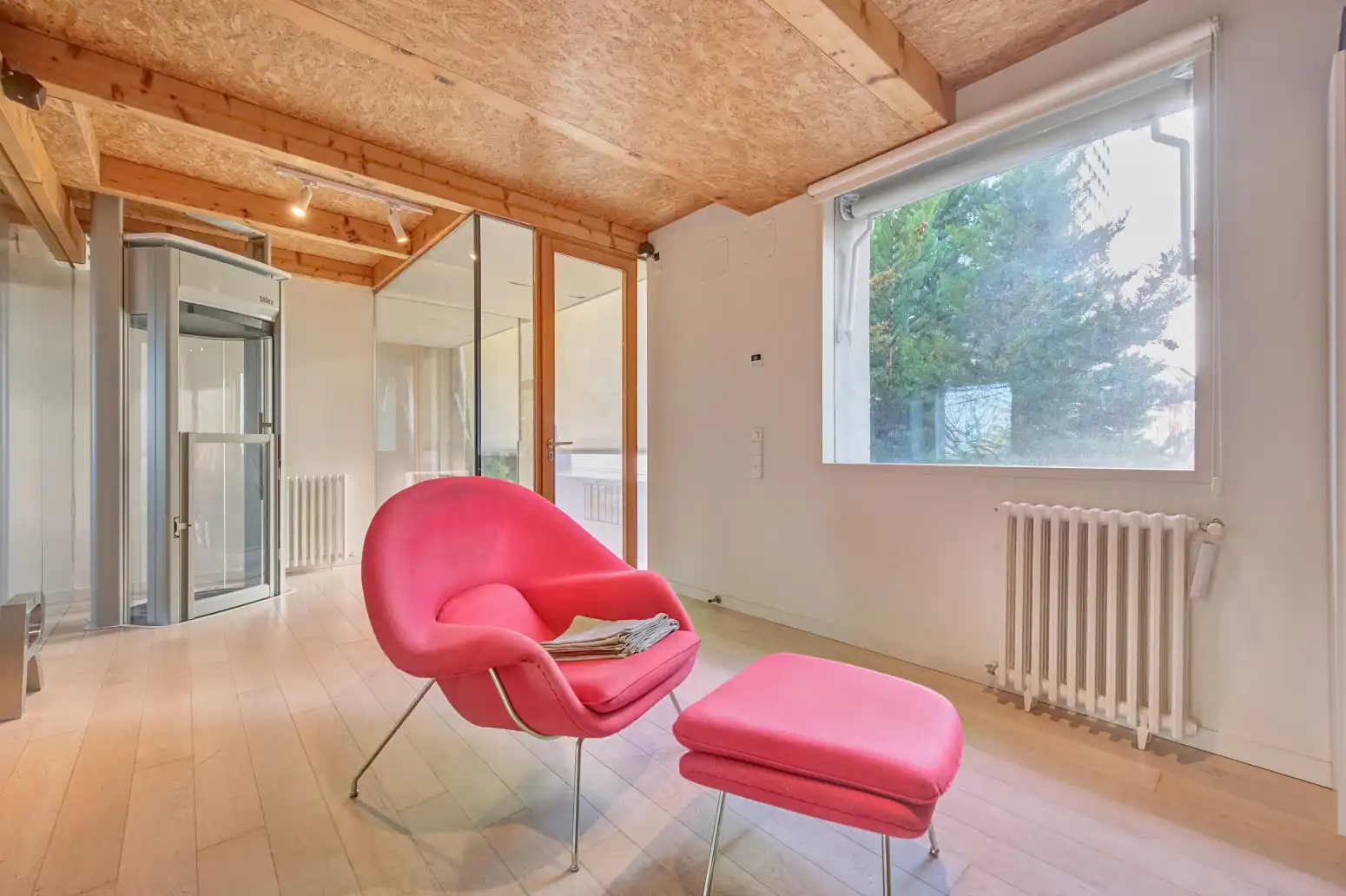 Sala de estar de Casa adosada en venta en  Pamplona / Iruña con Calefacción, Jardín privado y Parquet