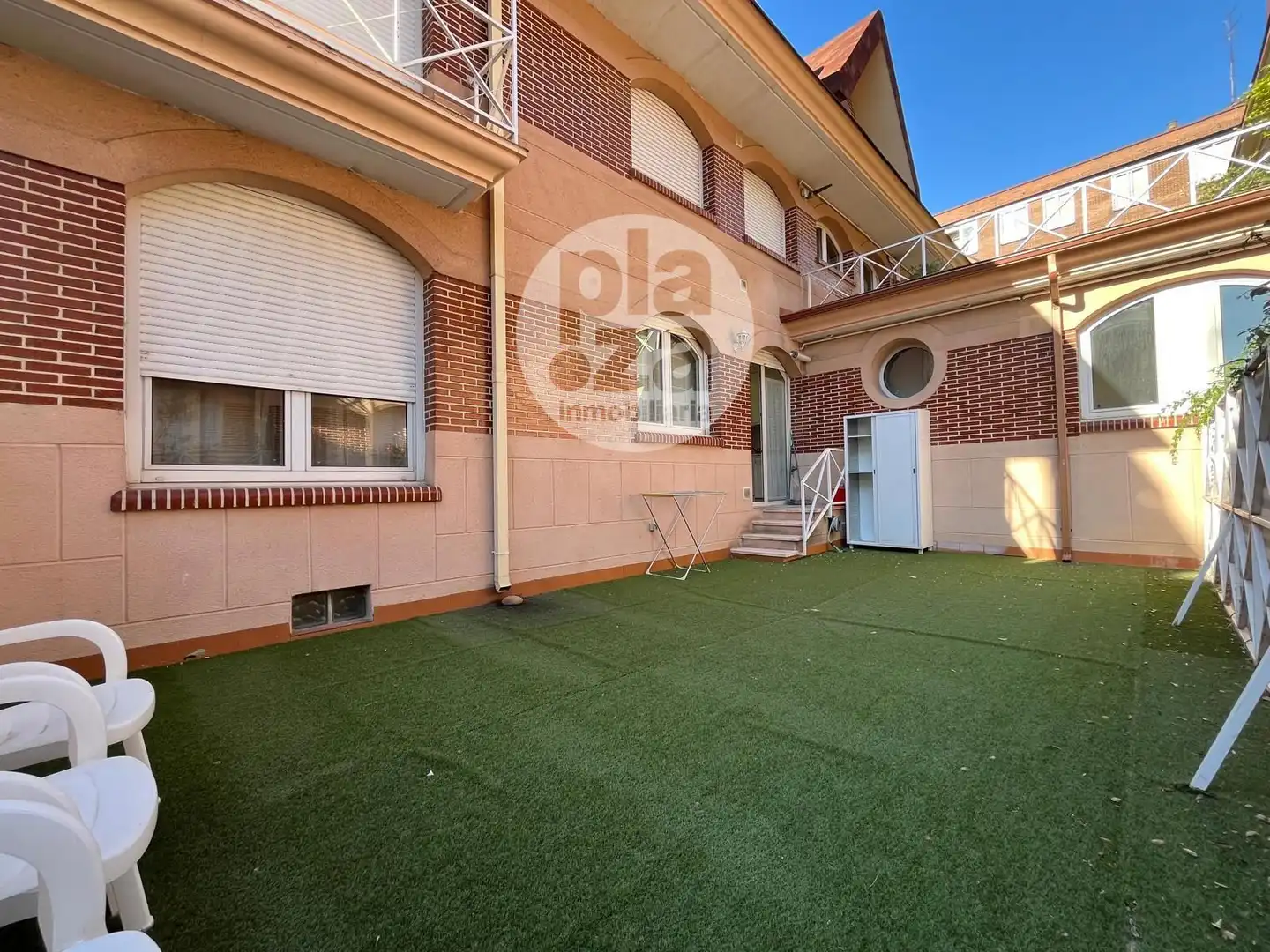 Exterior view of Flat for rent in Burgos  with Heating, Private garden and Terrace