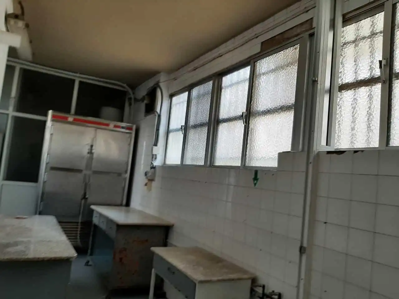 Cuina de Local de lloguer en Cáceres
