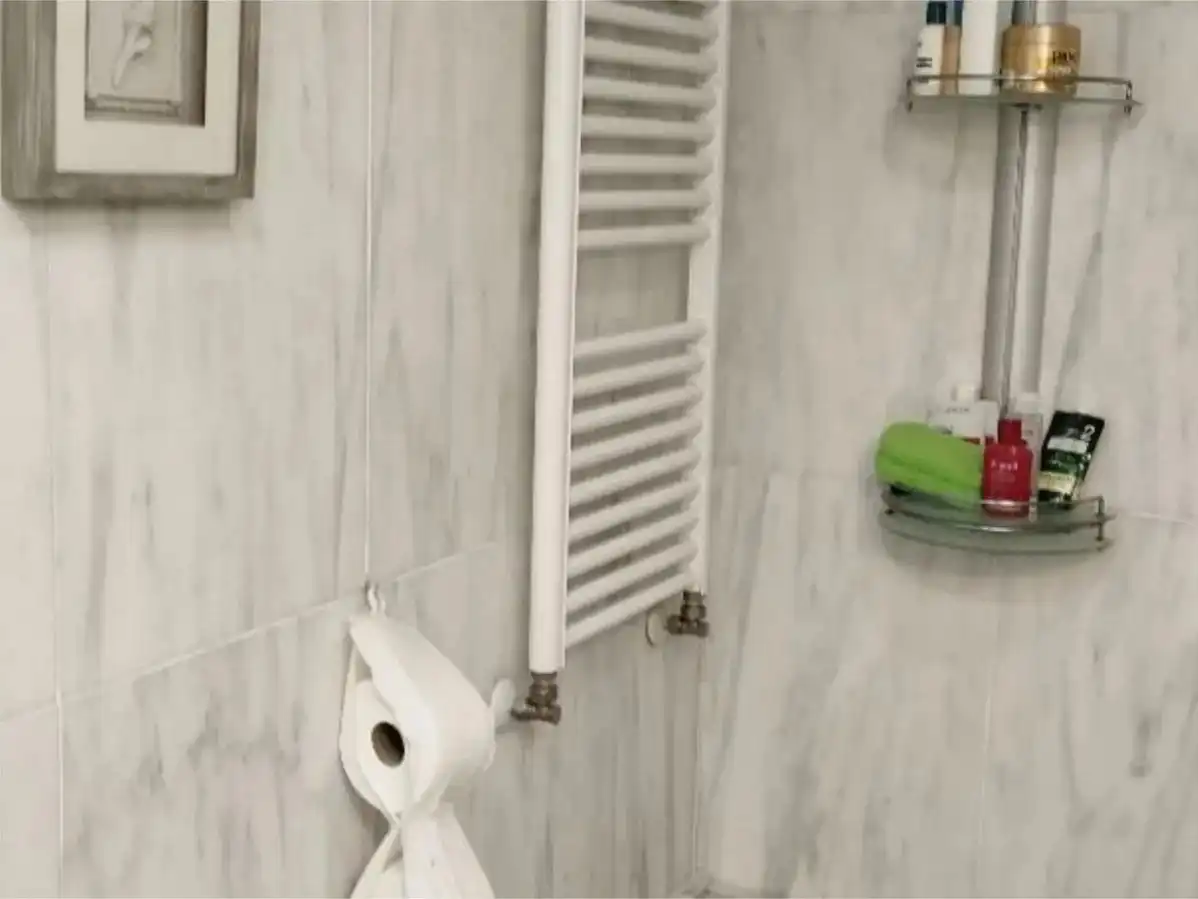 Badezimmer von Erdgeschoss zur Miete in Villanueva de la Cañada ciudad