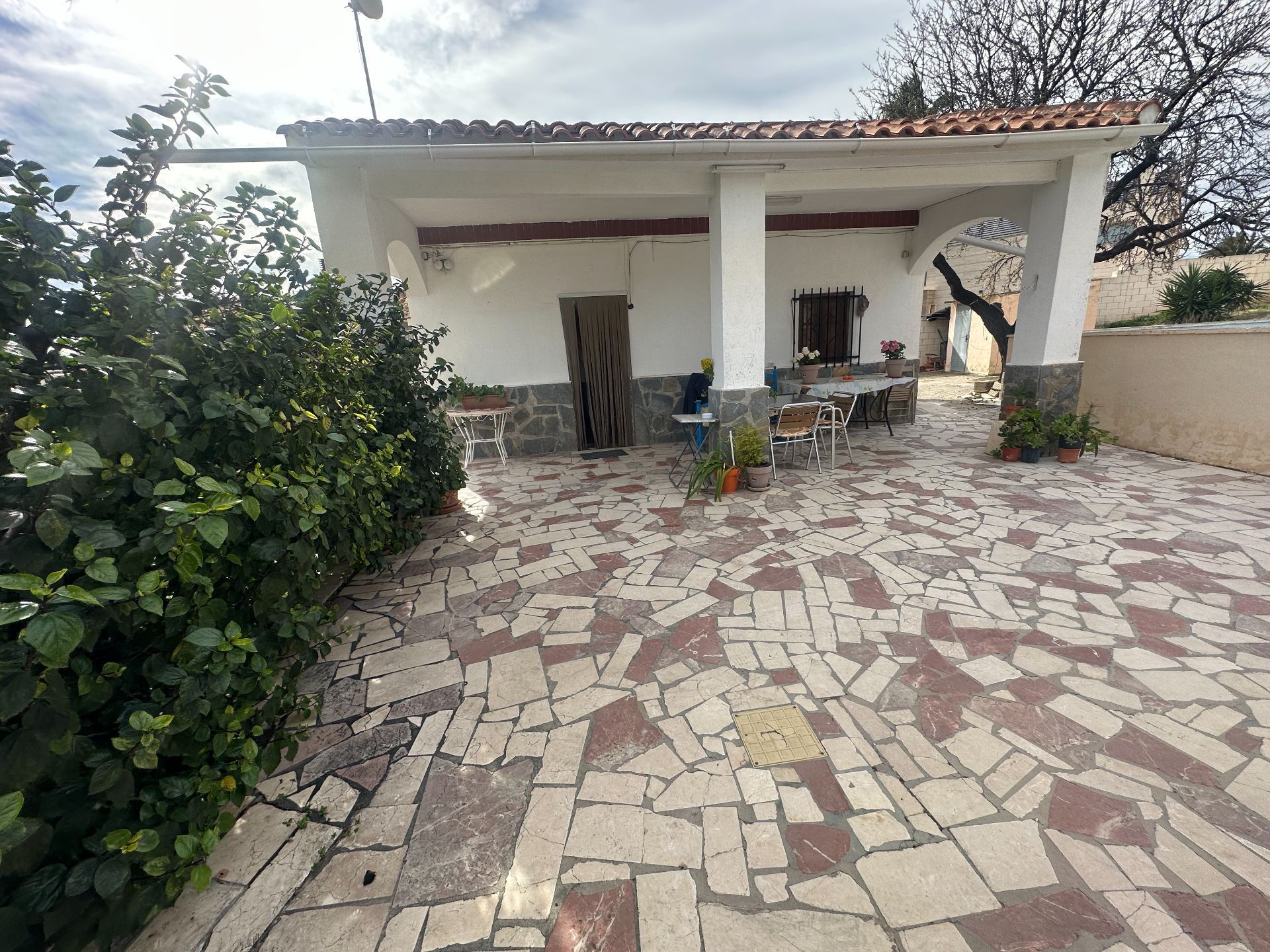 Exterior view of House or chalet for sale in San Vicente del Raspeig / Sant Vicent del Raspeig  with Private garden, Terrace and Storage room