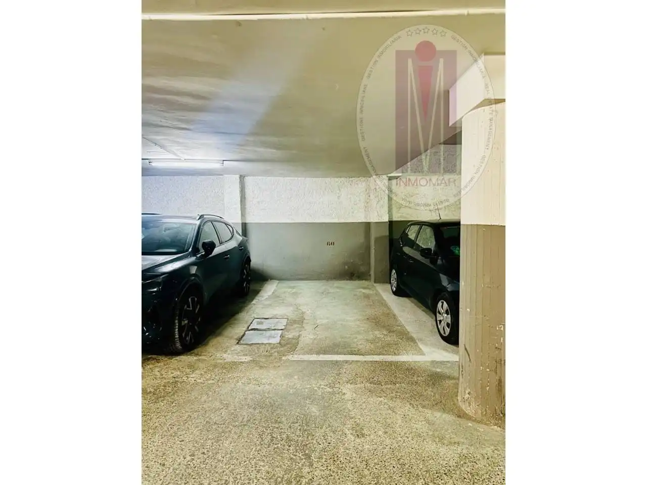 Aparcament en venda a Calle 8 de marÇ 93