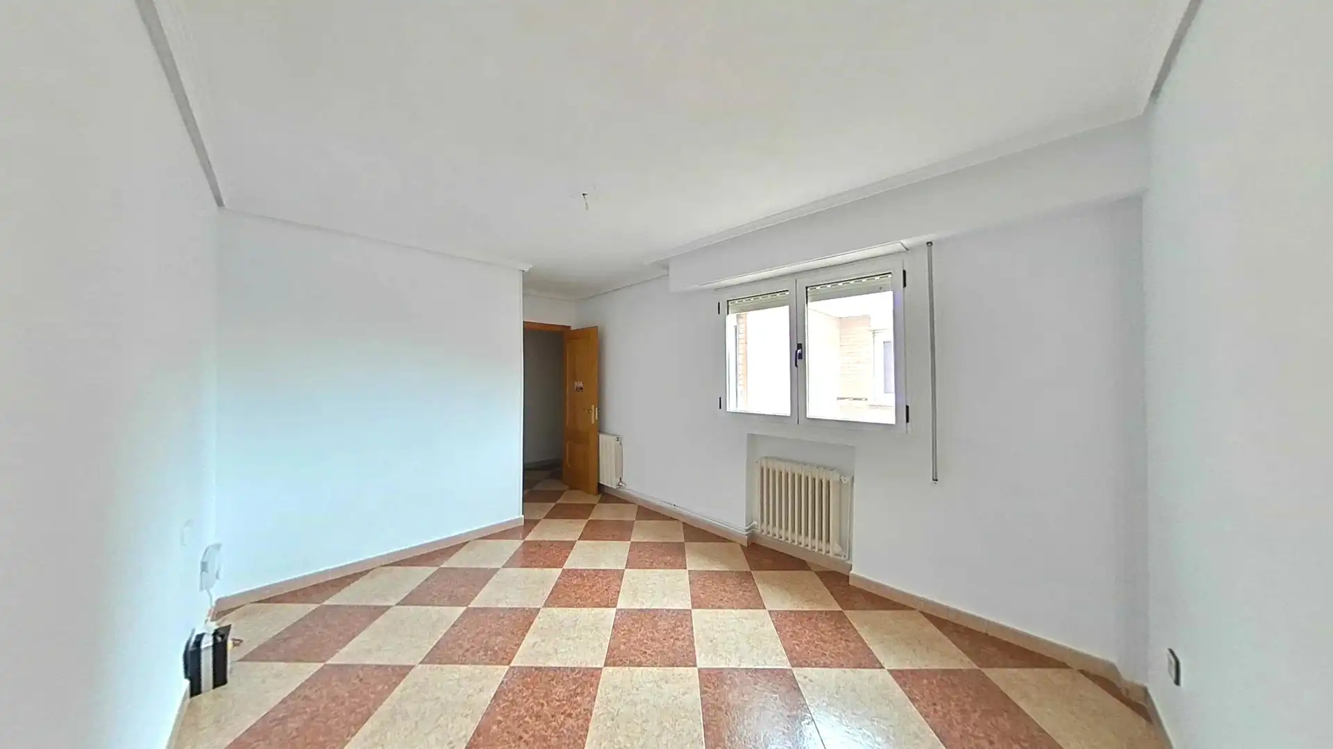 Schlafzimmer von Wohnung zum Verkauf in Bembibre mit Heizung und Balkon