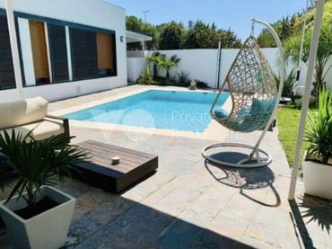 House with pool for sale in Las Vegas  - Santa María