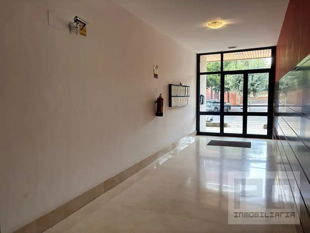 Piso de alquiler en Las Navas del Marqués 