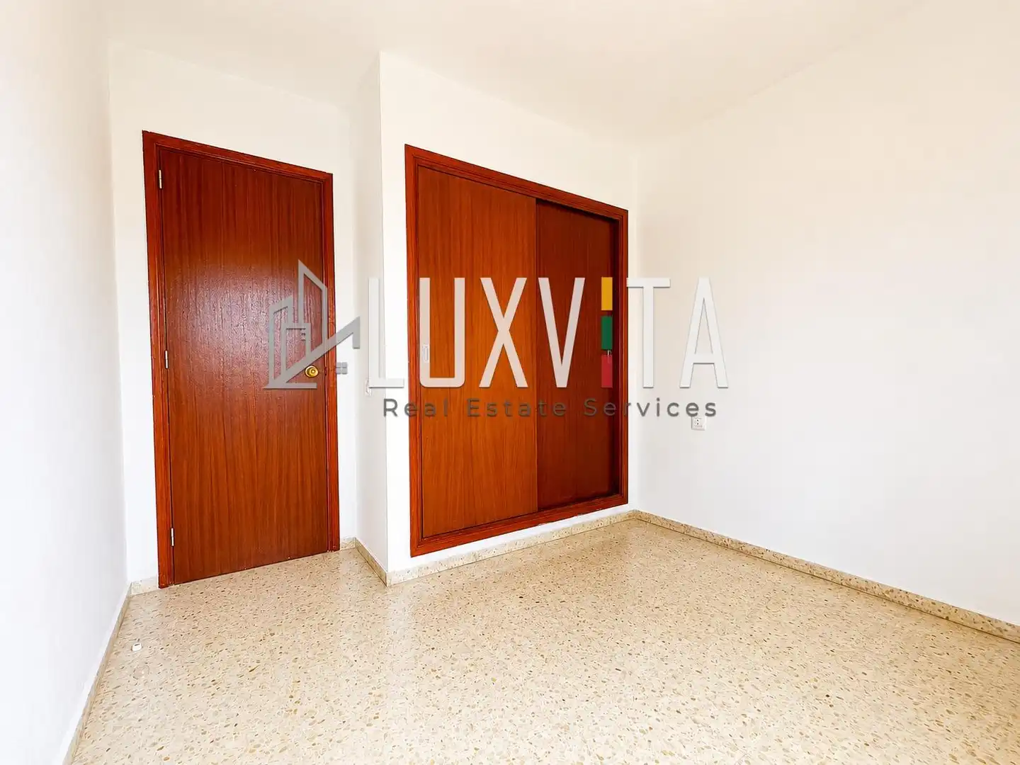 Habitación de Apartamento en venta en Arona con Terraza y Piscina comunitaria