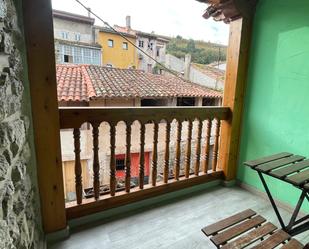 Terrassa de Casa adosada en venda en Llanes amb Balcó