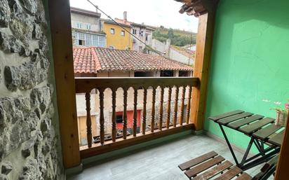 Terrassa de Casa adosada en venda en Llanes amb Balcó