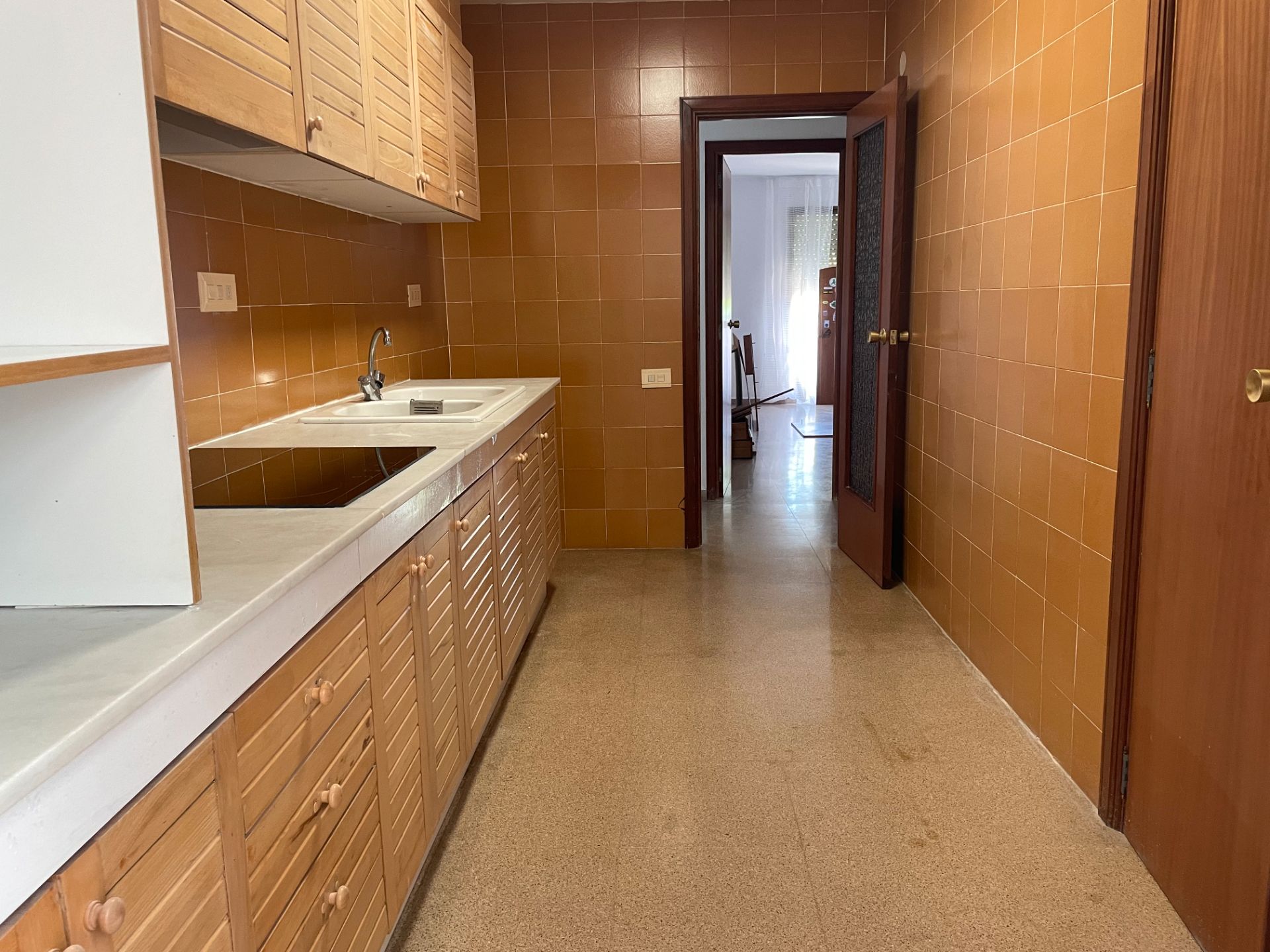 Kitchen of Flat to rent in Ontinyent  with Furnished, Oven and Washing machine