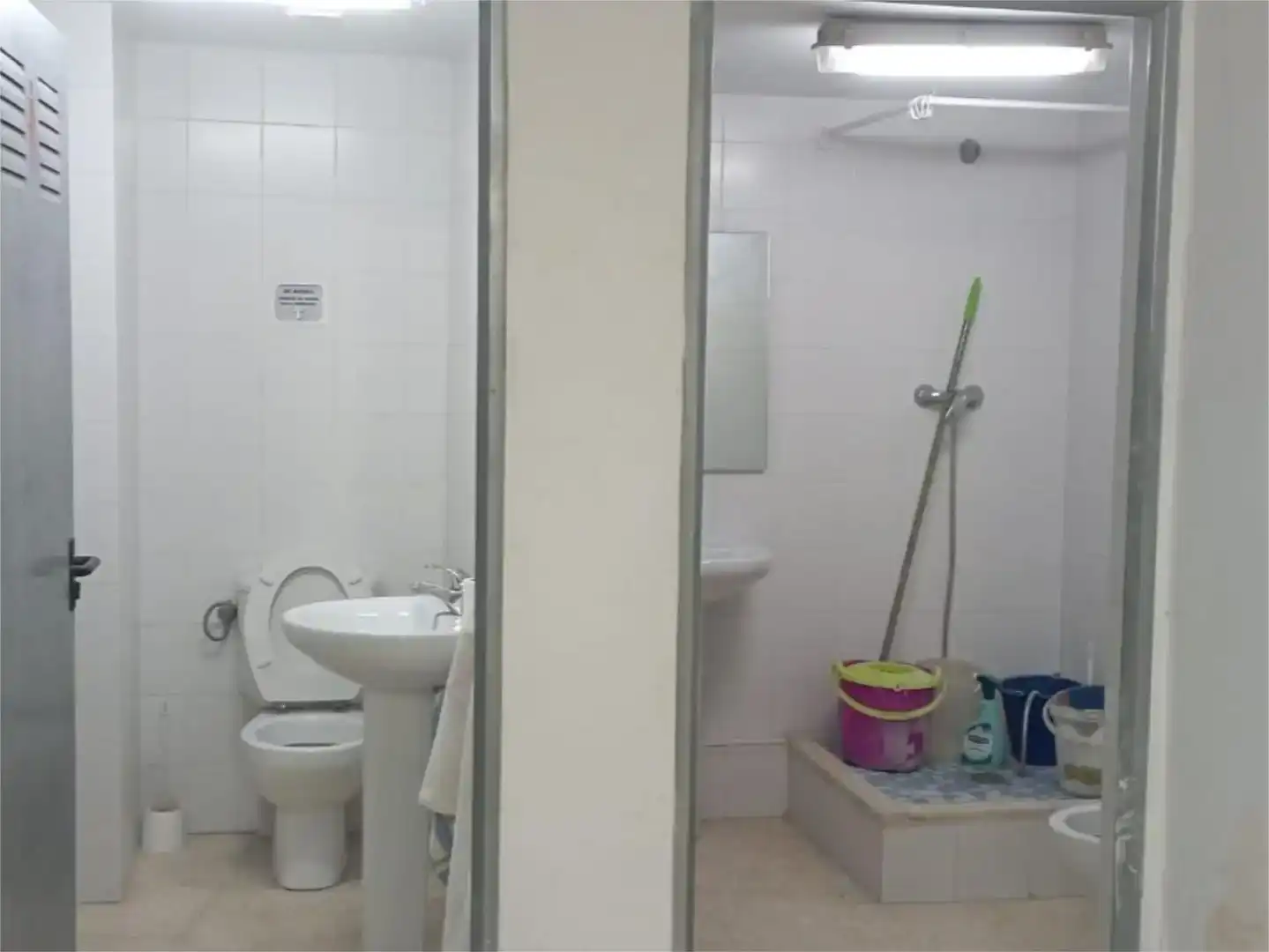 Baño de Planta baja en venta en Benicalap