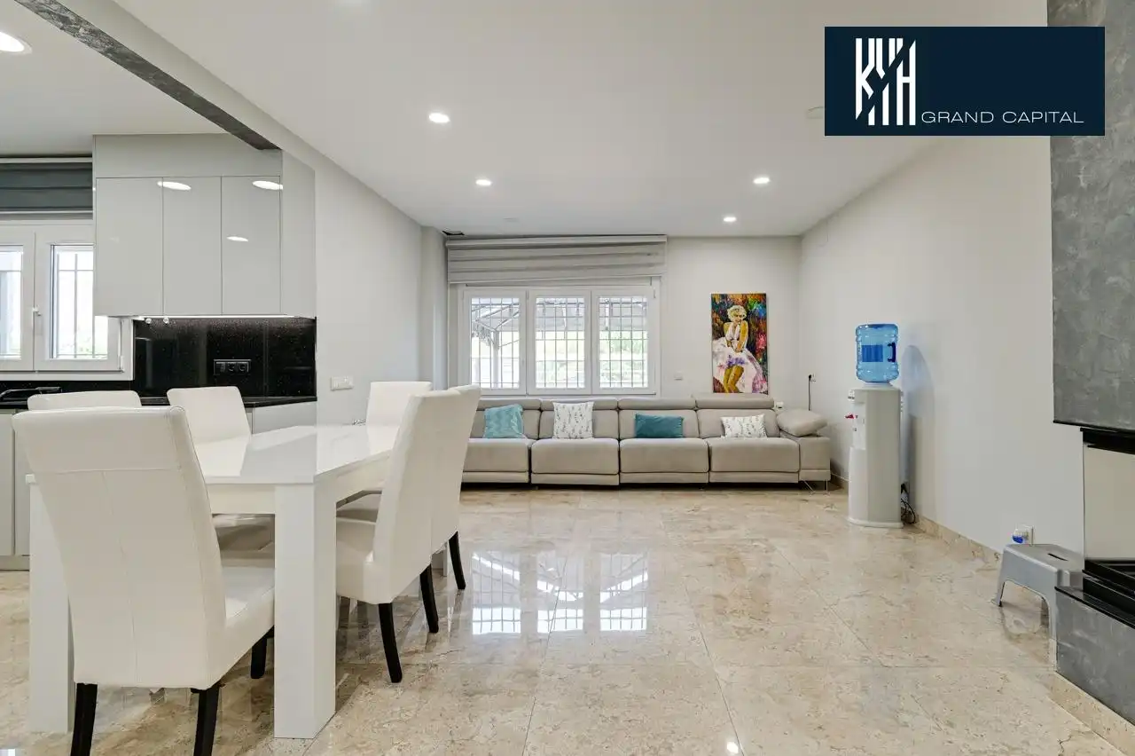 Living room of Houses for sale in Sarrià de Ter  with Air Conditioner and Heating