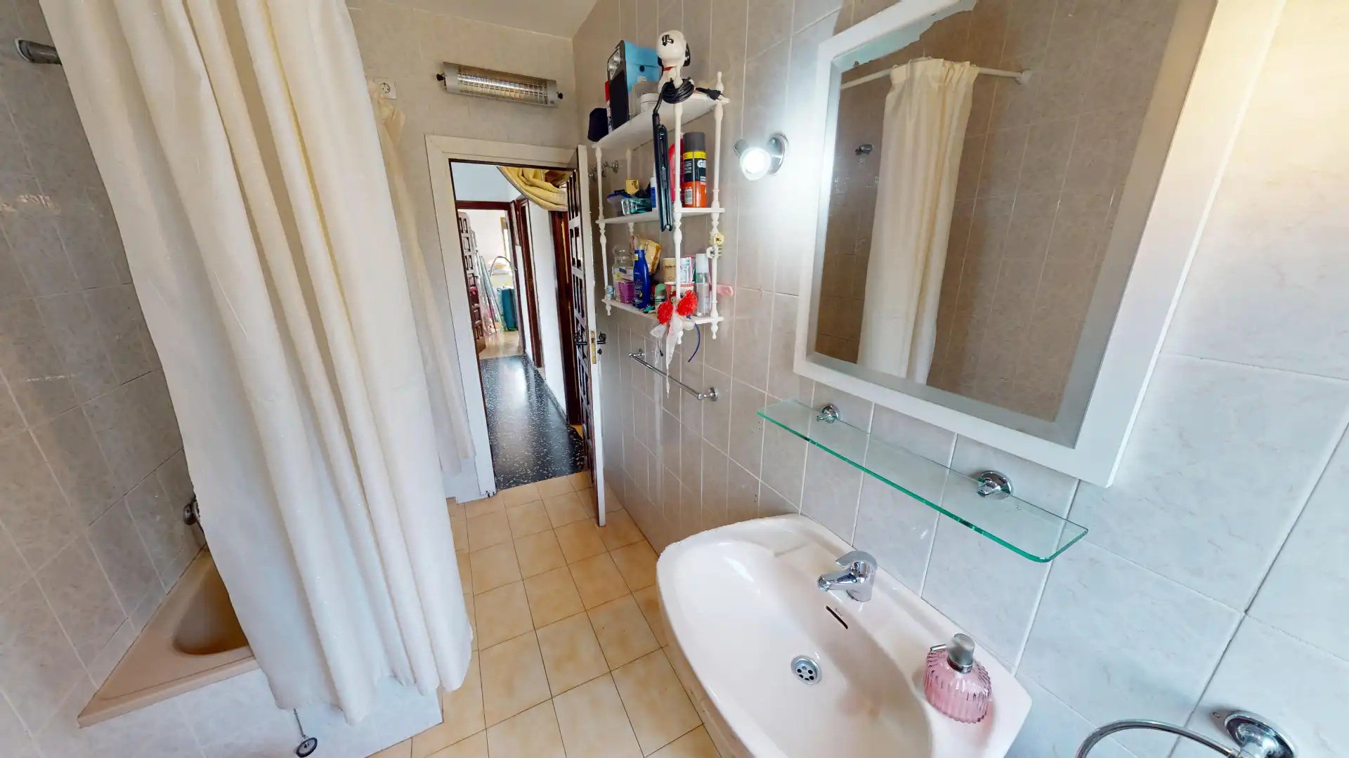 Baño de Casa o chalet en venta en Robledo de Chavela con Calefacción, Jardín privado y Terraza