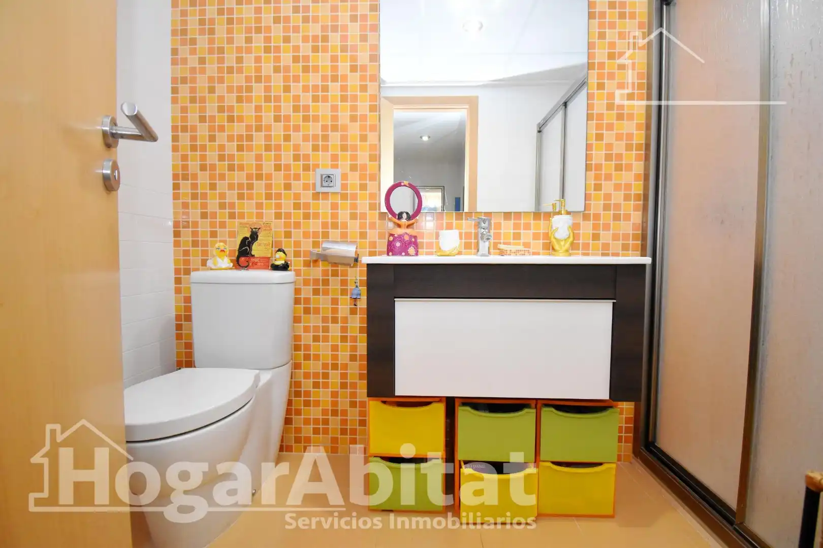 Bathroom of Detached homes for sale in Castellón de la Plana / Castelló de la Plana  with Air Conditioner, Terrace and Balcony