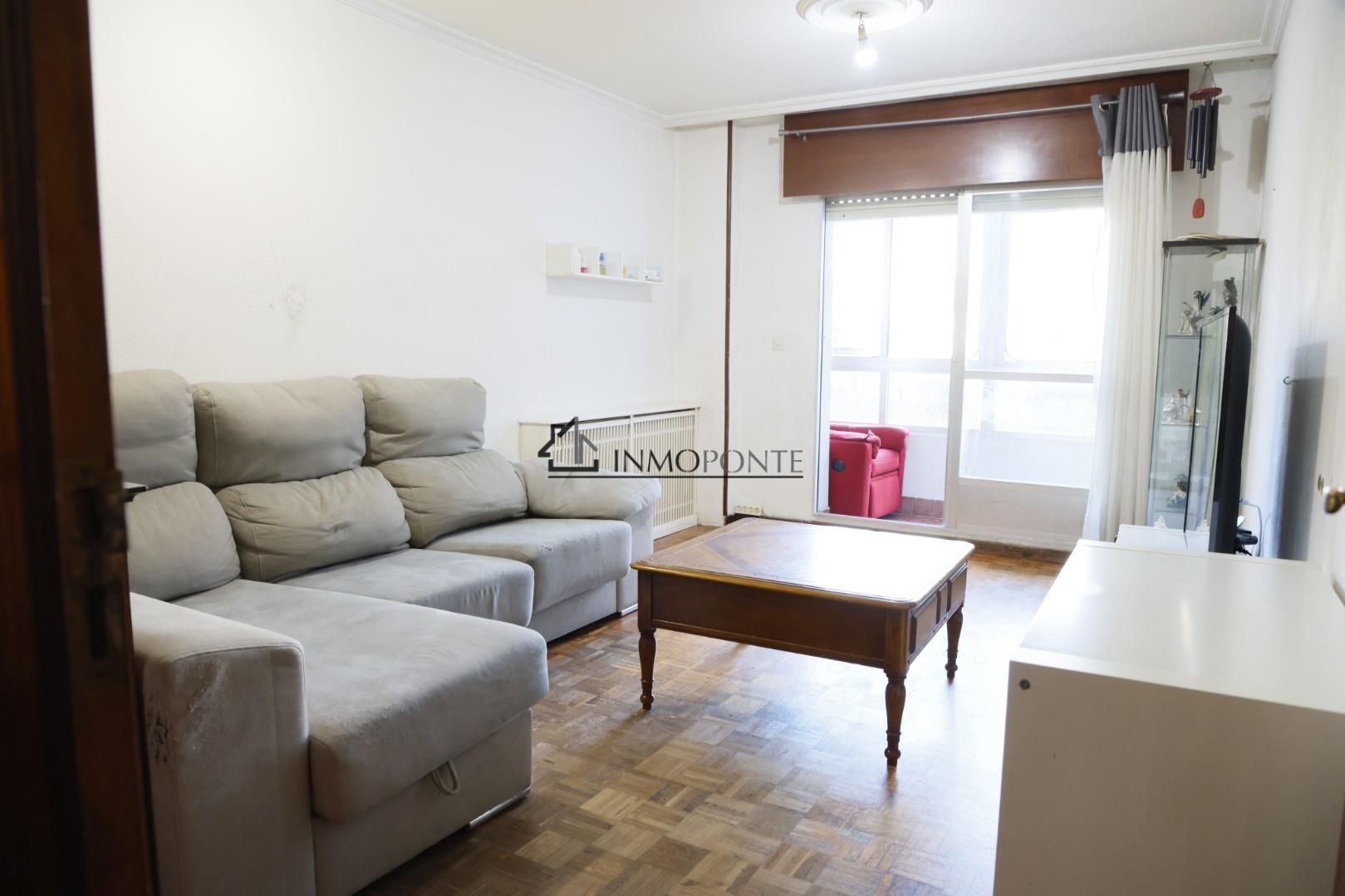 Sala d'estar de Pis en venda en Pontevedra Capital 
