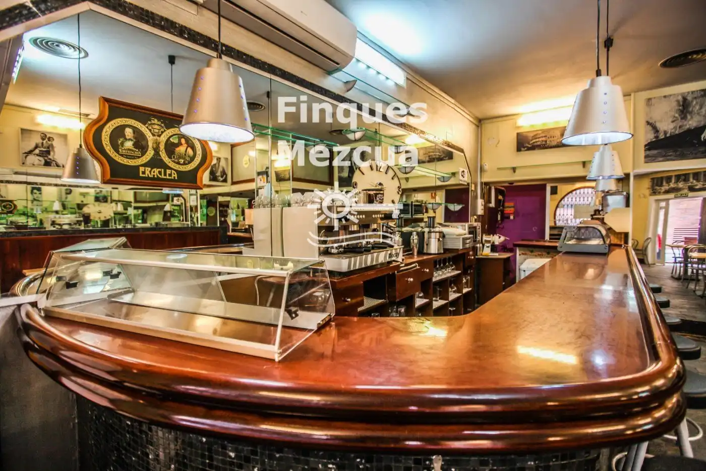 Local en venta en Calafell con Aire acondicionado, Terraza y Amueblado