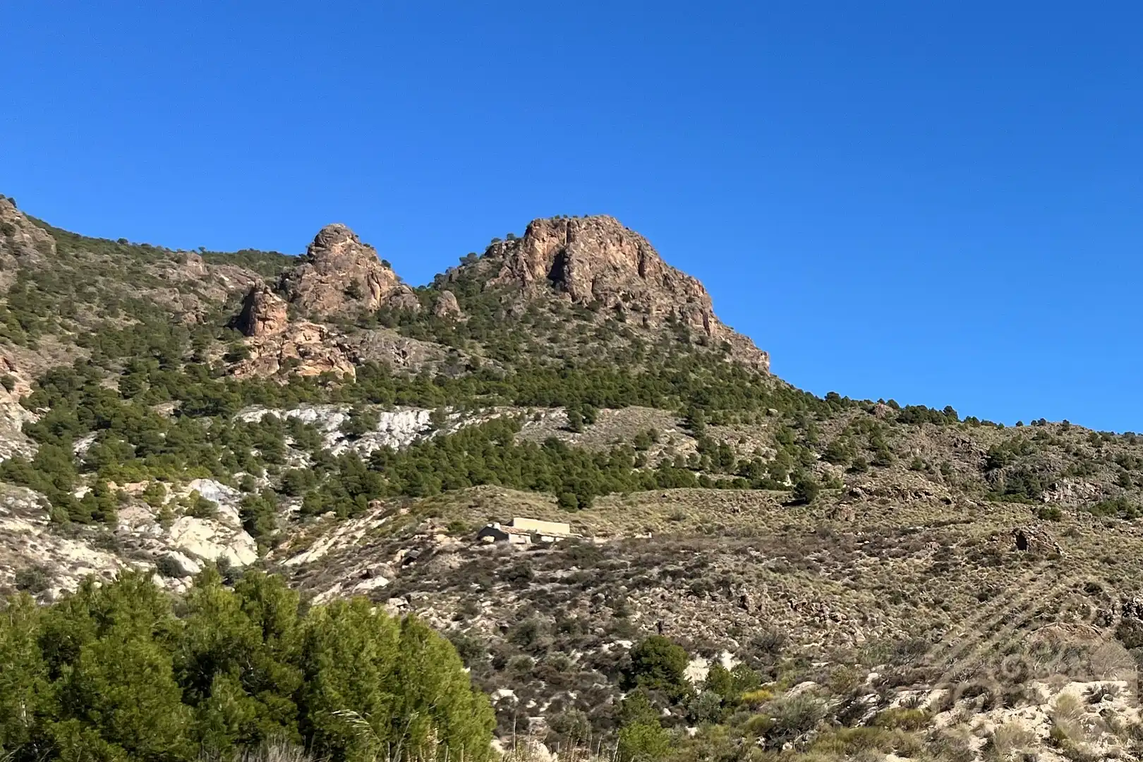 Außenansicht von Grundstücke zum Verkauf in Urrácal