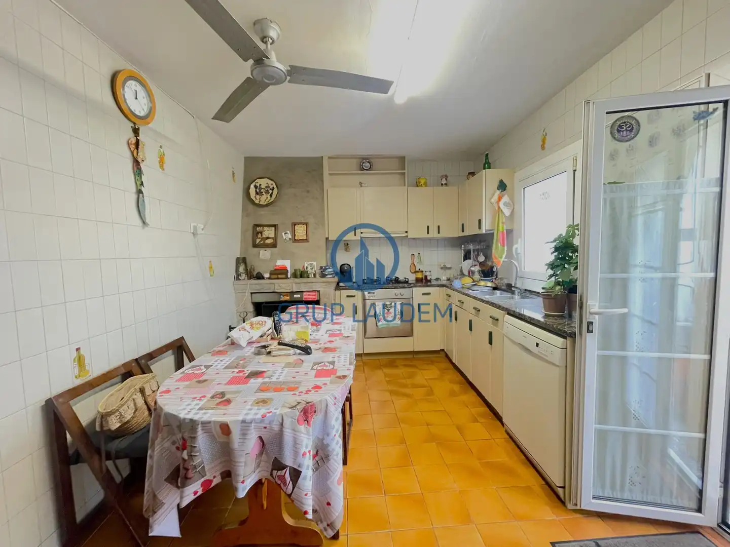 Kitchen of Houses for sale in Mataró  with Terrace, Storage room and Oven